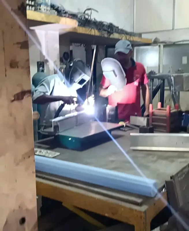 Welding the exhibit frame