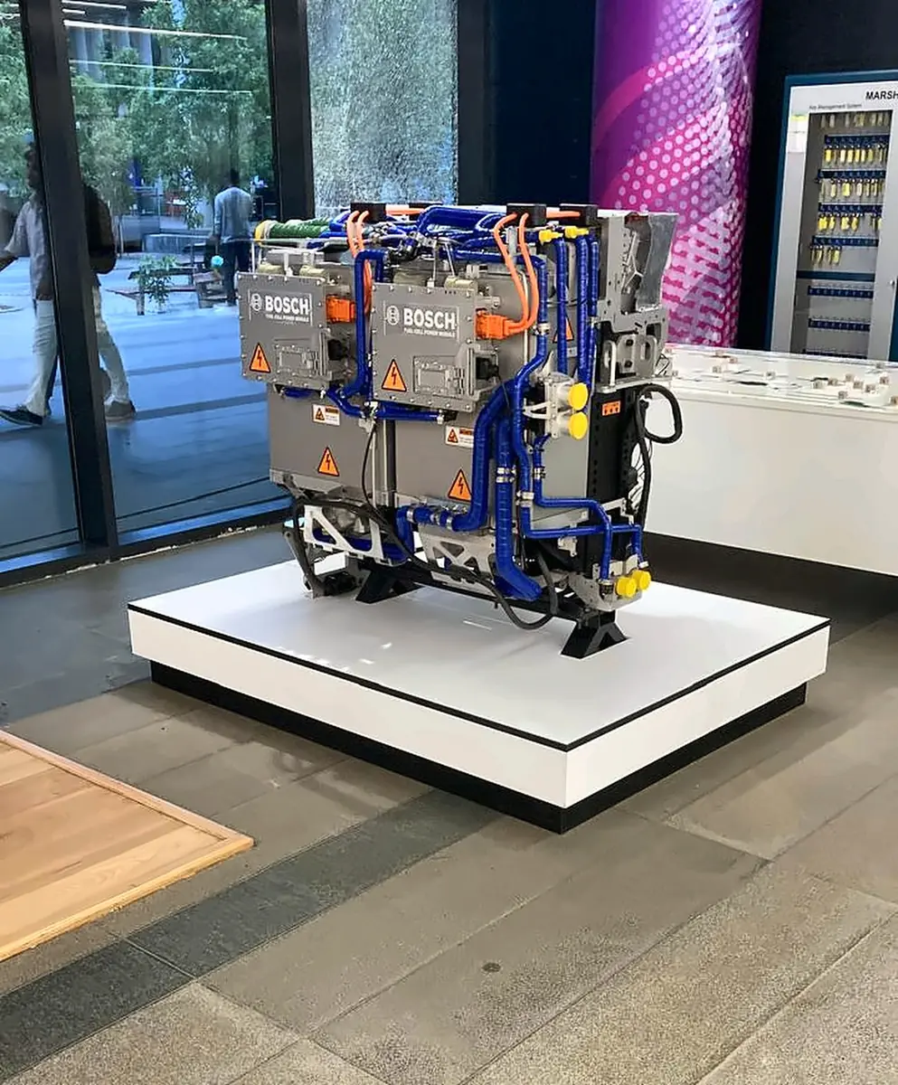 Bosch hydrogen fuel cell engine replica at 1:1